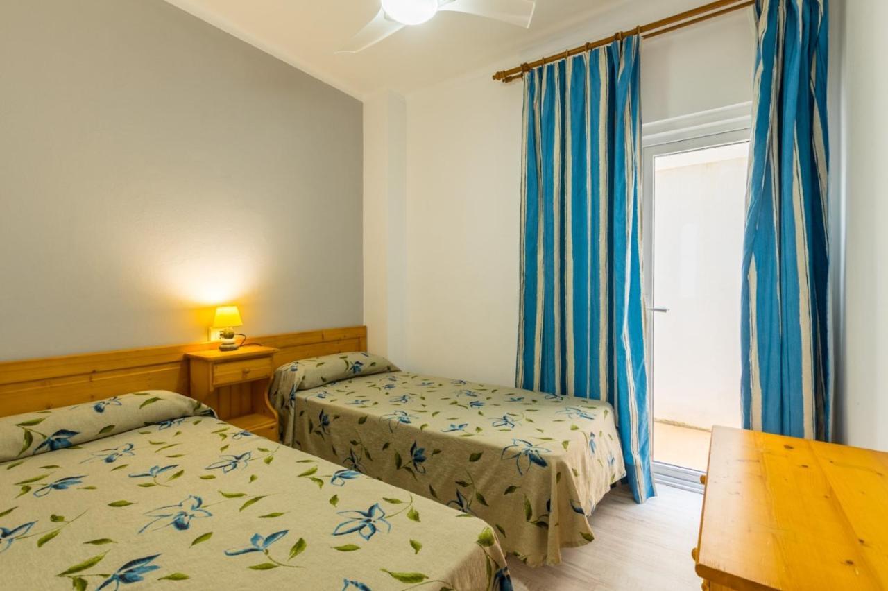 Vives Apartment กาลามิยอร์ ภายนอก รูปภาพ