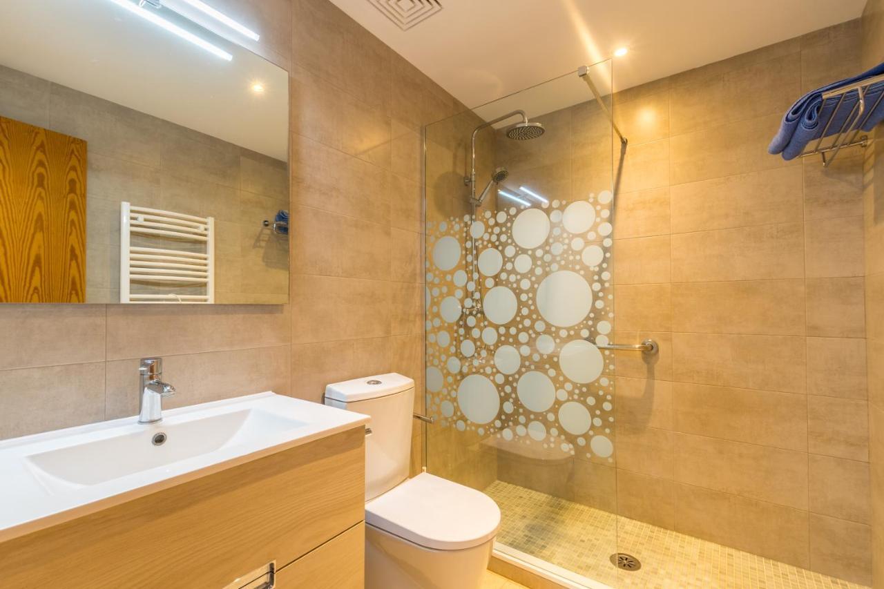 Vives Apartment กาลามิยอร์ ภายนอก รูปภาพ